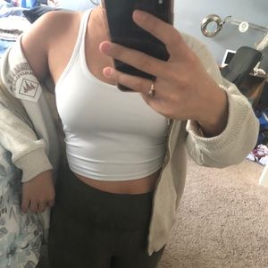 SOLDD ❌❌ White align style top